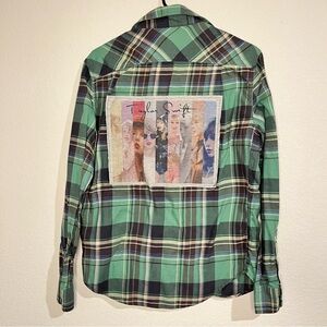 Taylor Swift flannel American Eagle Size Small